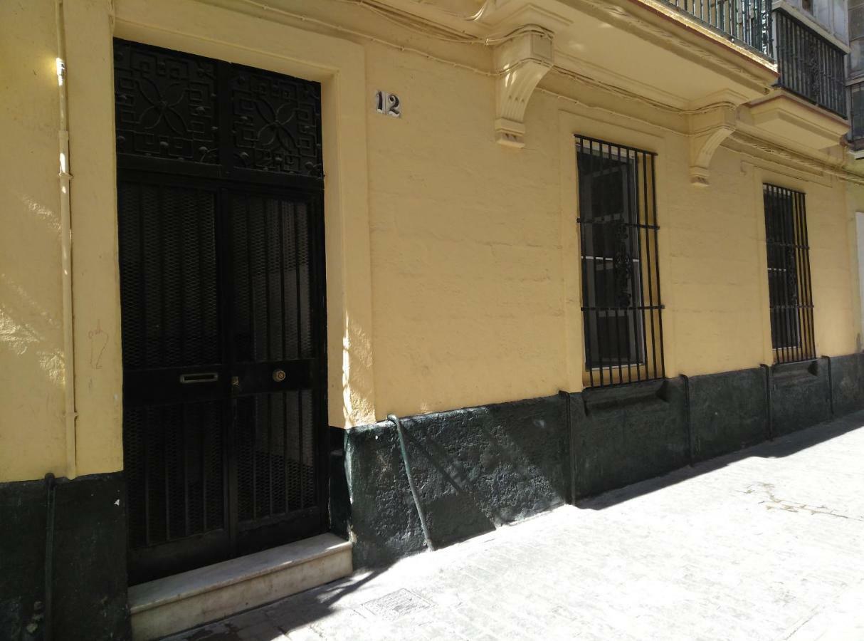 Noah House City Center - Historic Center Cádiz Exterior photo