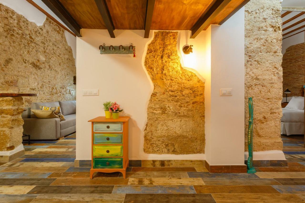 Noah House City Center - Historic Center Cádiz Exterior photo